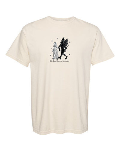 She has unusual friends T-shirt